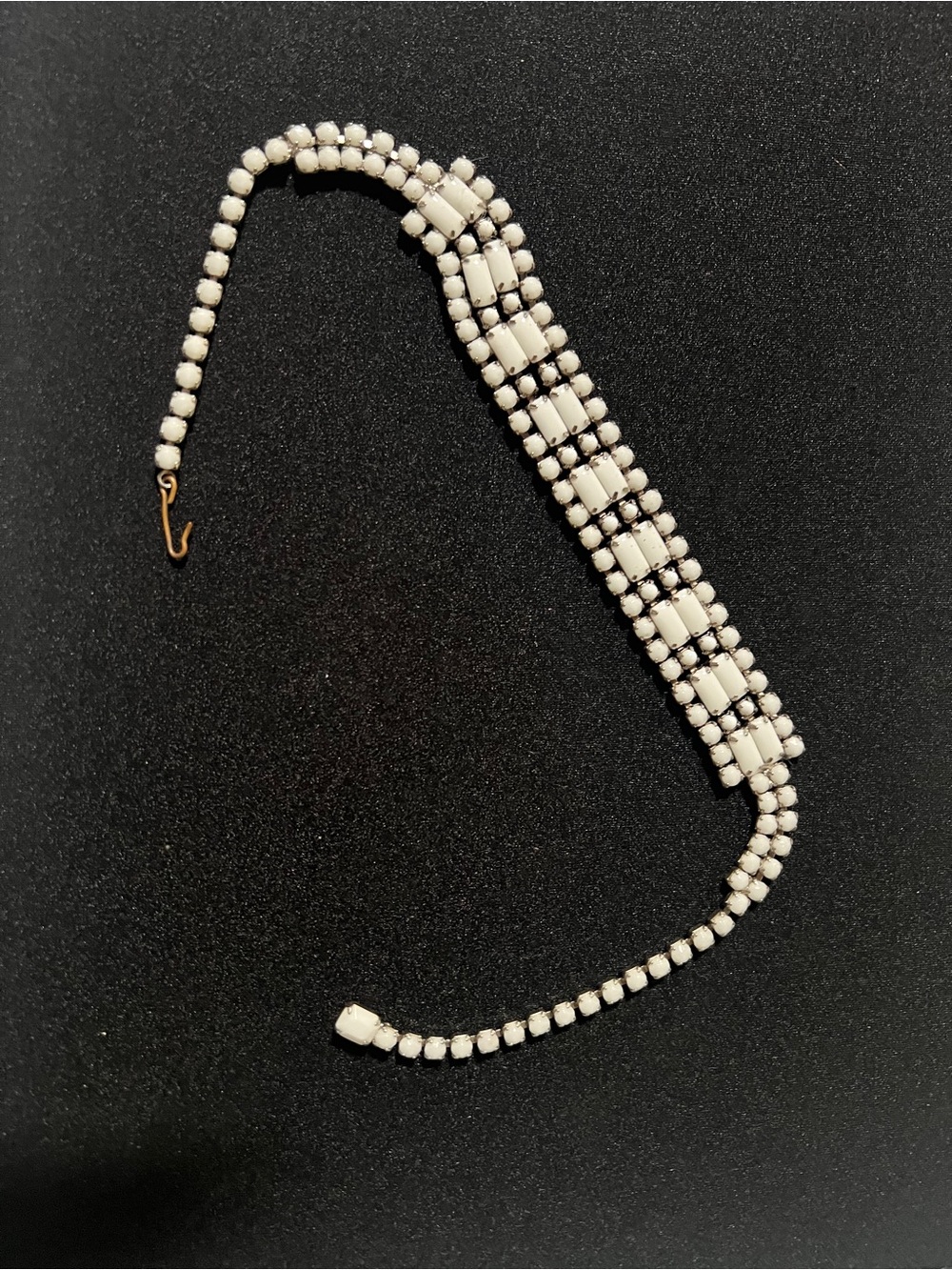 Albert Weiss Signed White Mill Glass Choker - Picture 8 of 10